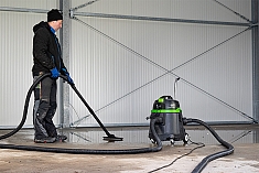 Эксплуатация строительных пылесосов для влажной уборки с функцией насоса Eibenstock EPS 50 Эксплуатация строительных пылесосов для влажной уборки с функцией насоса Eibenstock EPS 50